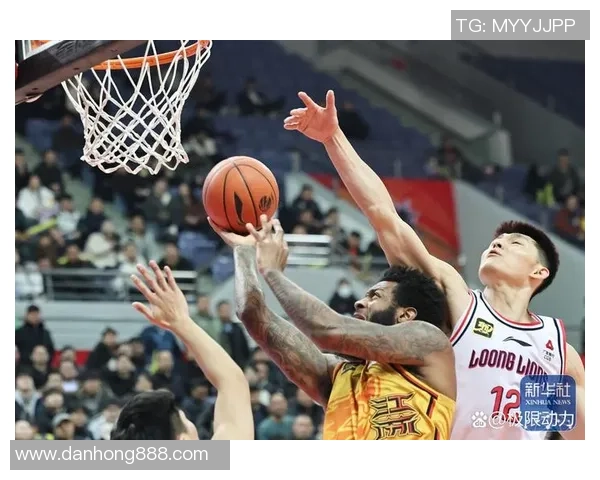 盐湖城与费城联合的精彩对决展现篮球魅力与团队精神