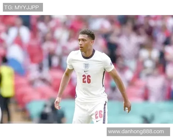 贝林厄姆的崛起:从青涩小将到足球场上的新星之路 贝林厄姆的崛起:从青涩小将到足球场上的新星之路