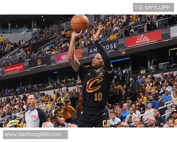 骑士与步行者季前赛精彩对决揭幕新赛季前瞻与球员表现分析