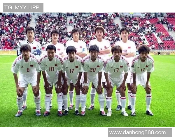 京城对决枥木球队激情碰撞展现足球魅力与实力较量