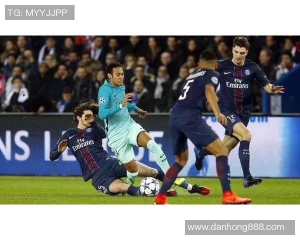 巴塞罗那与巴黎圣日耳曼精彩对决回放全程分析与精彩瞬间重温
