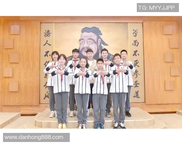 杭州羽毛球队的反击革新之路：从挑战到辉煌的蜕变与启示