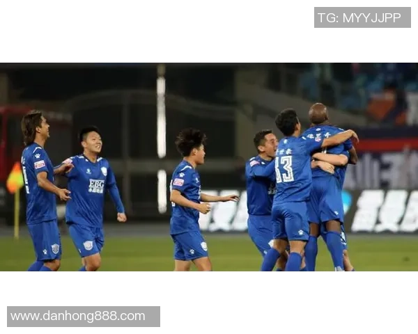 石家庄永昌迎战大连队全力争胜展现球队实力与斗志